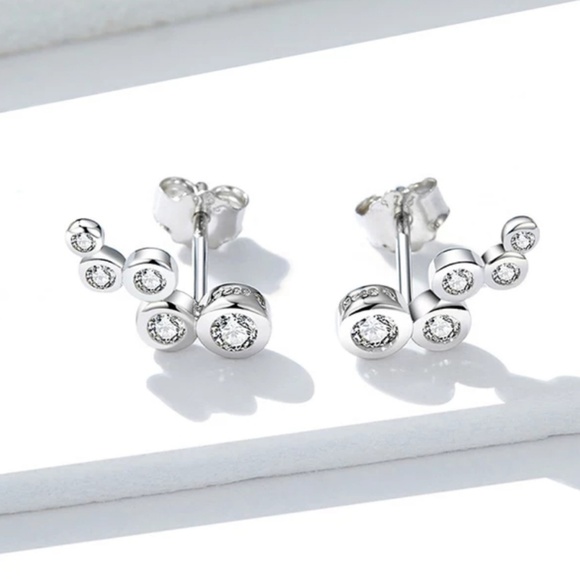 Jewelry - 925 Sterling Silver Cubic Zirconia Stud Climbers
